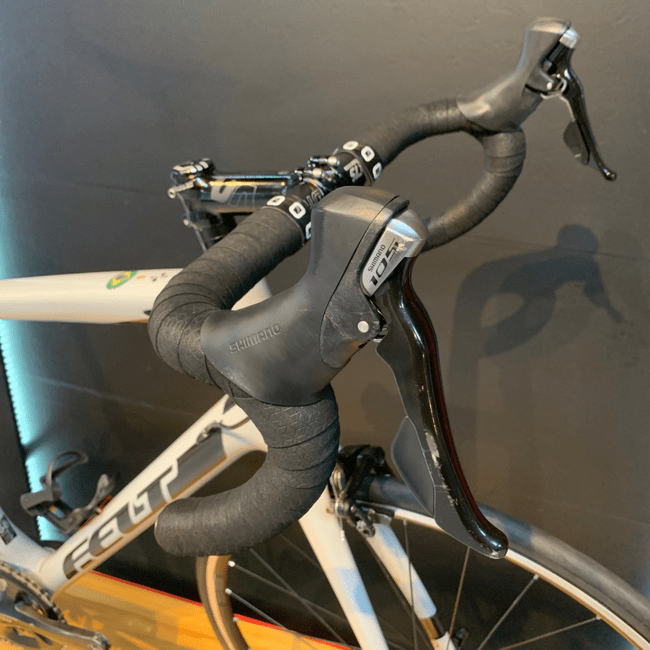 Bicicleta Felt Five 5 Aro 700 Shimano 105 22v Cinza e Preto - Seminova
