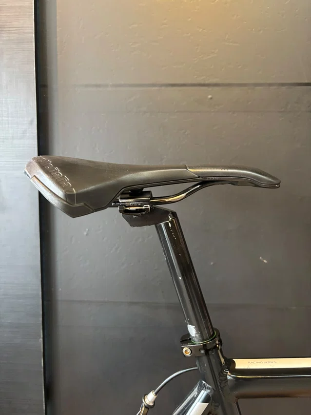 Bicicleta seminova a700 tsw tr-20 shimano claris 16v t-54 preto/branca