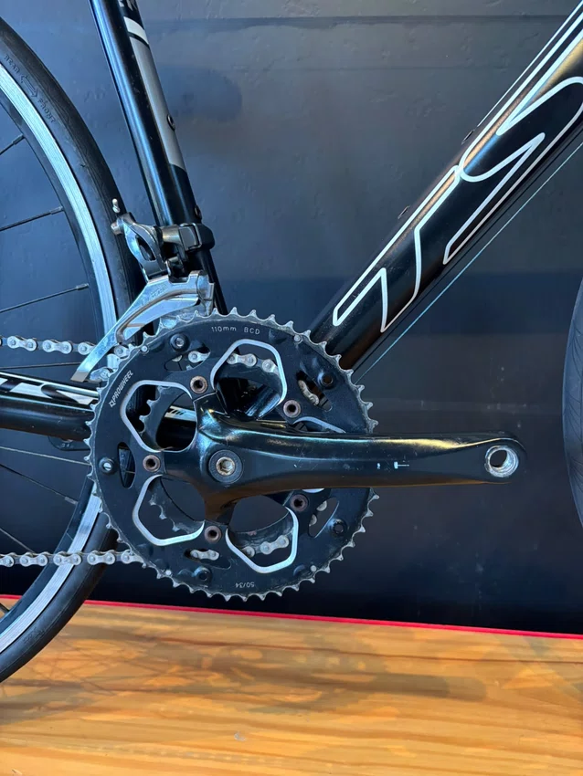 Bicicleta seminova a700 tsw tr-20 shimano claris 16v t-54 preto/branca