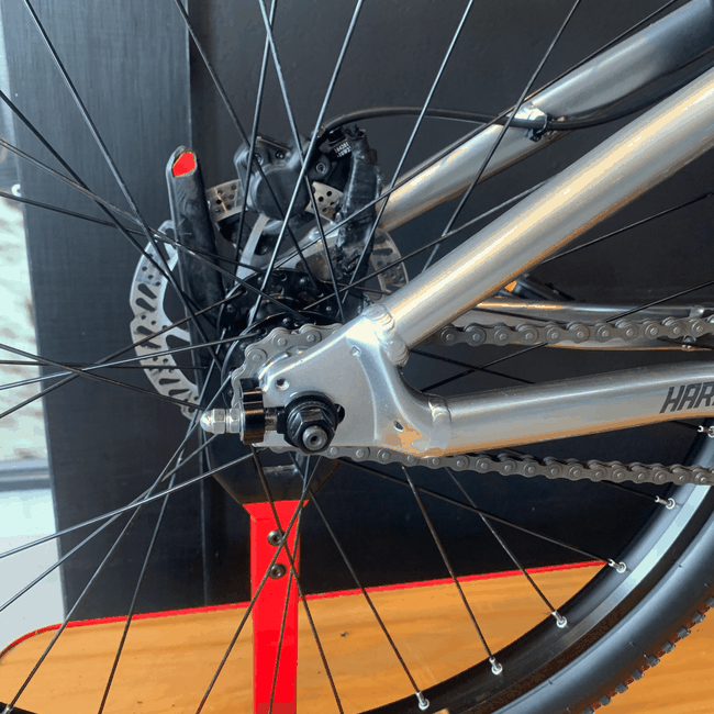 Bicicleta Sense Hardpump Aro 26 Prata e Grafite - Seminova