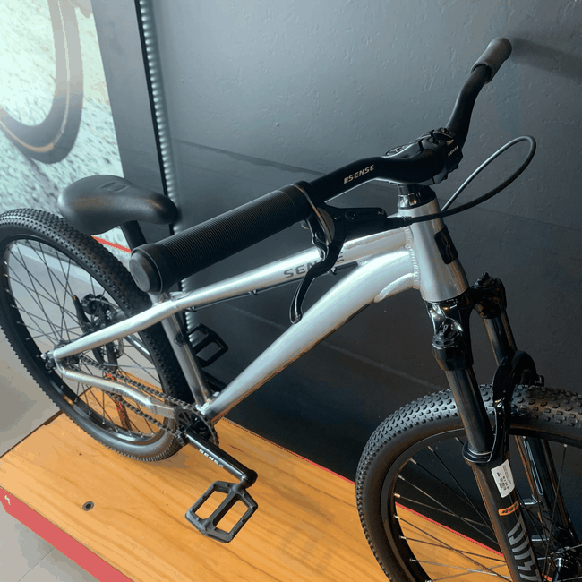 Bicicleta Sense Hardpump Aro 26 Prata e Grafite - Seminova