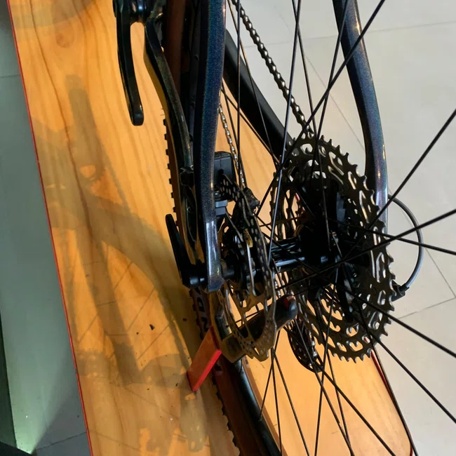 Bicicleta Sense Impact Carbon Aro 29 Deore 12v Camaleão - Seminova
