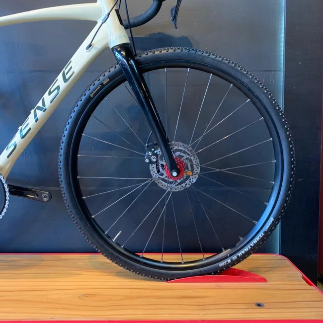Bicicleta Sense Versa Comp Aro 700 Sora 18v Creme - Seminova