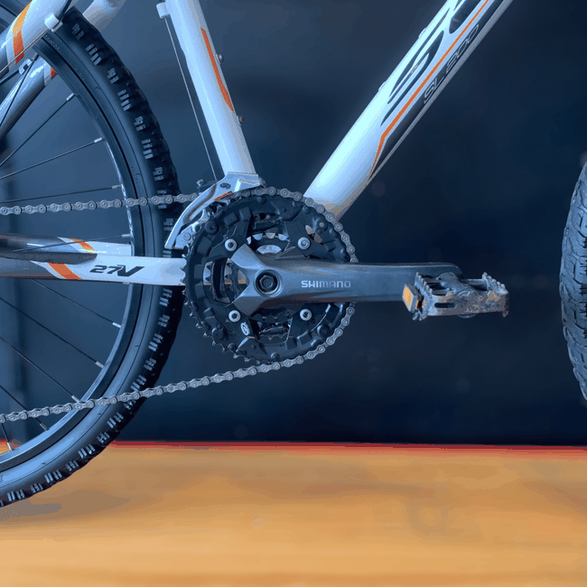 Bicicleta  Soul 200 Aro 26 Acera 27v Branca e Laranja - Seminova
