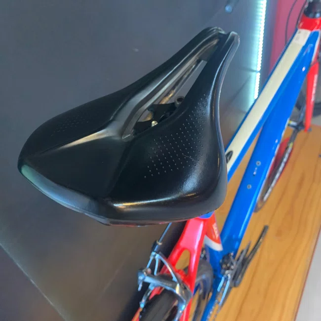 Bicicleta Soul 3R3 Carbon Aro 700 Sram Force 22V Azul e Vermelho - Seminova