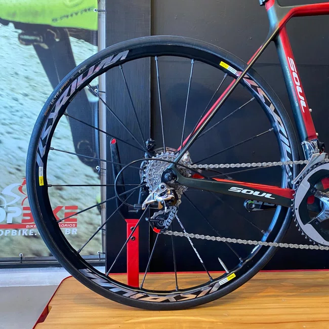 Bicicleta Soul 3r3 Ultra Light Ded Aro 700 22v Vermelho e Preto - Seminova