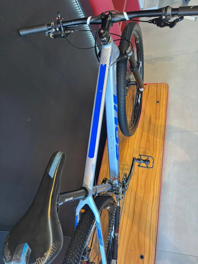 Bicicleta Soul HT SL 529 Aro 29 Deore 20v T-19 Cinza e Azul - Seminova