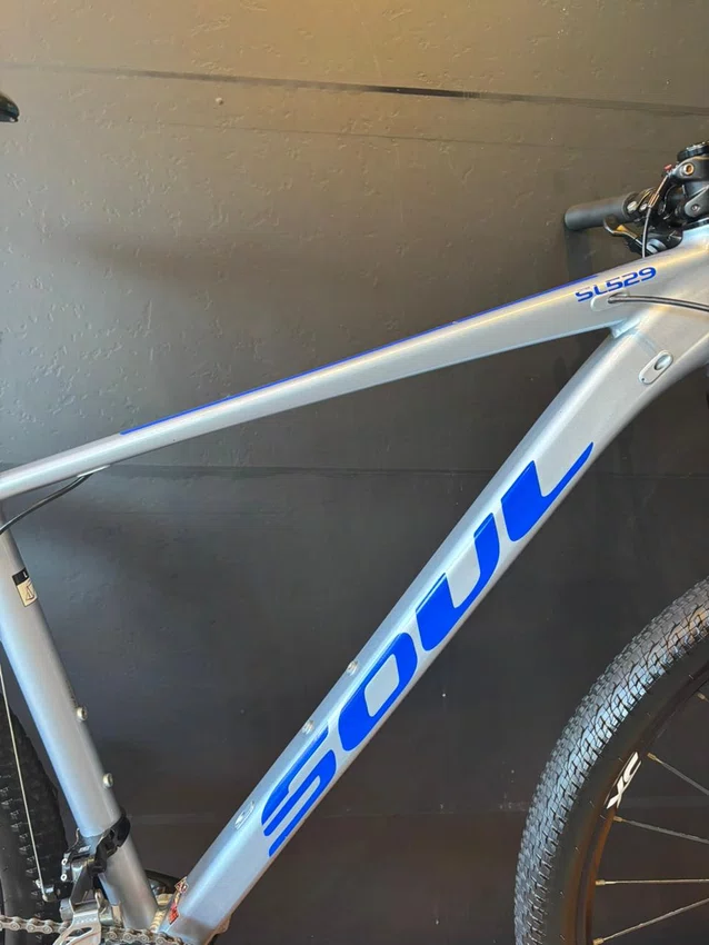 Bicicleta Soul HT SL 529 Aro 29 Deore 20v T-19 Cinza e Azul - Seminova