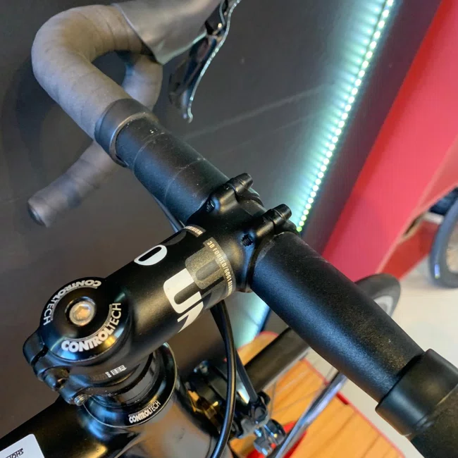Bicicleta Soul Ironfox Aro 700 Tiagra 20v Preto Laranja - Seminova