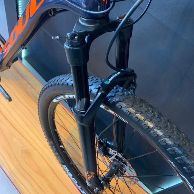 Bicicleta Soul Magma Ht 229 Deore Aro 29 12v Azul e Laranja - Seminova