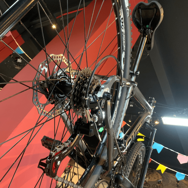 Bicicleta South Legend Aro 29 Tourney 21v Grafite e Preto