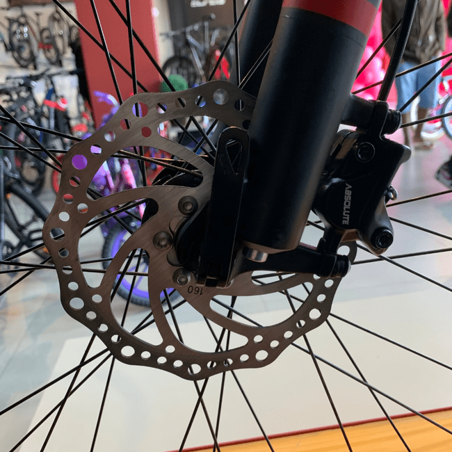 Bicicleta South Super Speed HD Aro 29  Altus 18v Preto e Vermelho