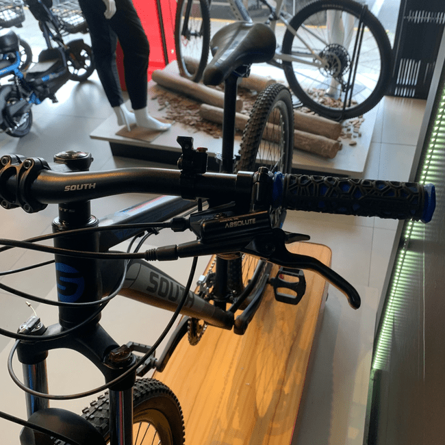 Bicicleta South Super Speed HD Aro 29 Altus 18v Preto e Azul