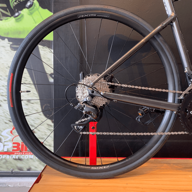 Bicicleta Specialized Allez E5 Aro 700 Claris 16v Cinza escuro e Branco e Prata
