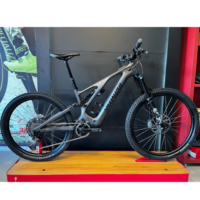 Bicicleta Specialized Aro 29 Levo G3 Comp Carbon 12v Grafite e Preto - Seminova