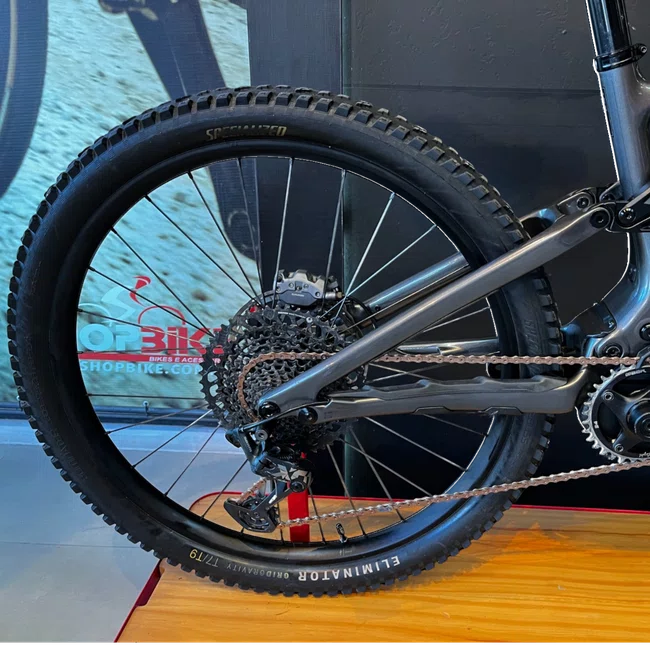 Bicicleta Specialized Aro 29 Levo G3 Comp Carbon 12v Grafite e Preto - Seminova