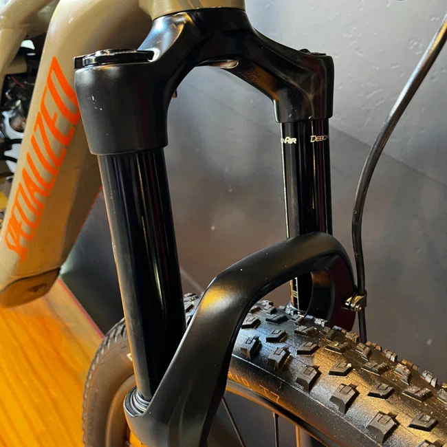 Bicicleta Specialized Aro 29 Turbo Levo Comp Alloy Xo1 12V Cinza e Laranja - Seminova