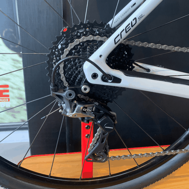 Bicicleta Specialized Aro 700 Creo SL Comp Carbon GRX 11v Cinza e Preto - Seminova