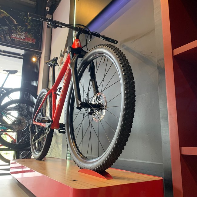 Bicicleta Specialized Epic Comp Aro 29 GX 12V Vermelho e Branco - Seminova