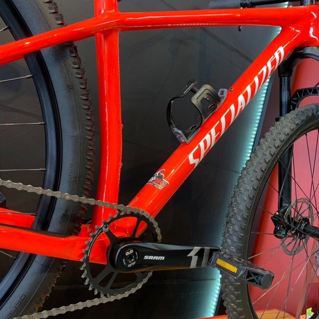 Bicicleta Specialized Epic Comp Aro 29 GX 12V Vermelho e Branco - Seminova