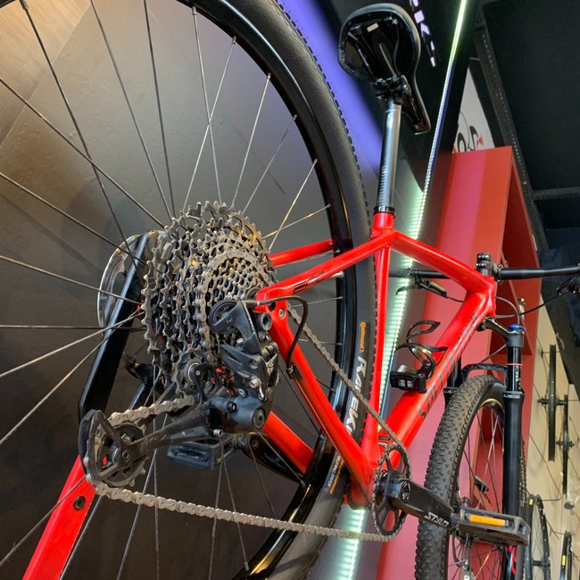 Bicicleta Specialized Epic Comp Carbon Aro 29 NX 12v Vermelha - Seminova