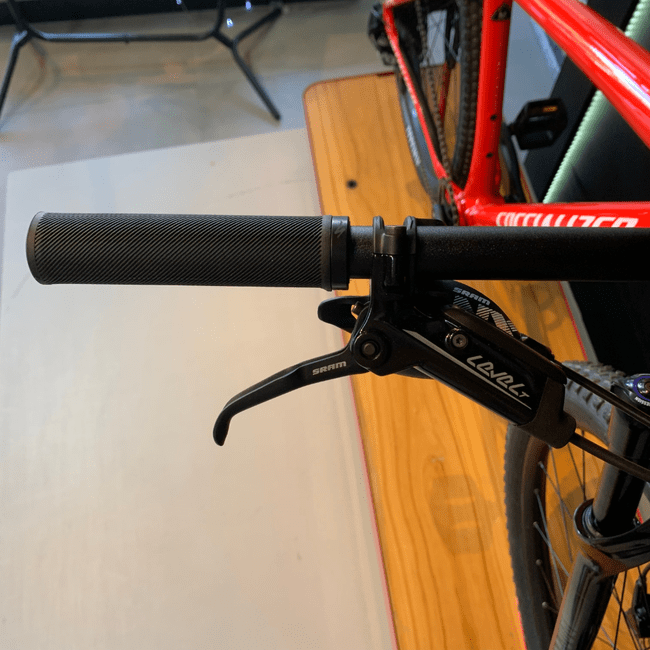 Bicicleta Specialized Epic HT Aro 29 NX 12v 2022 Vermelho e Branco