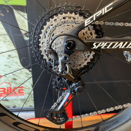 Bicicleta Specialized Epic Race Full S-Works Carbon Aro 29 XTR 12v 2022 Preto - Seminova
