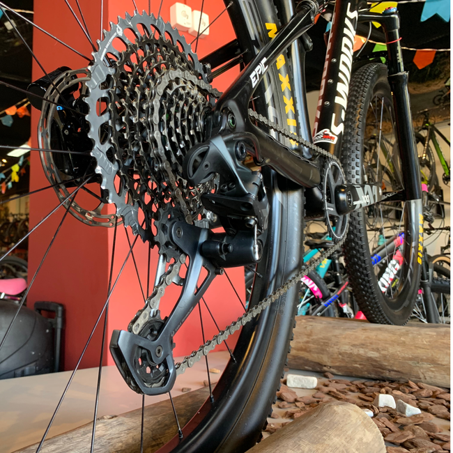 Bicicleta Specialized Epic S-Works Full Aro 29 XO1 12v Preto - Seminova