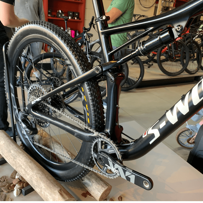 Bicicleta Specialized Epic S-Works Full Aro 29 XO1 12v Preto - Seminova