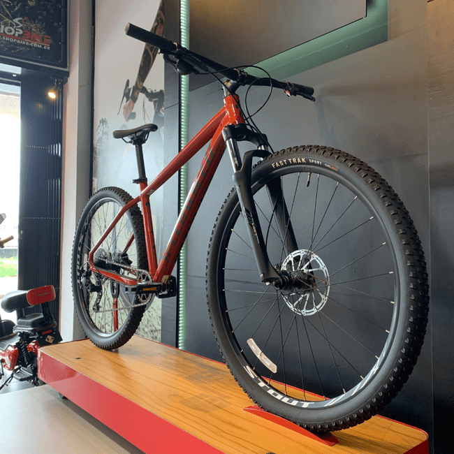 Bicicleta Specialized Rockhopper Comp Aro 29 microSHIFT 9v Vermelho e Cinza