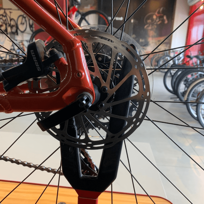 Bicicleta Specialized Rockhopper Comp Aro 29 microSHIFT 9v Vermelho e Cinza