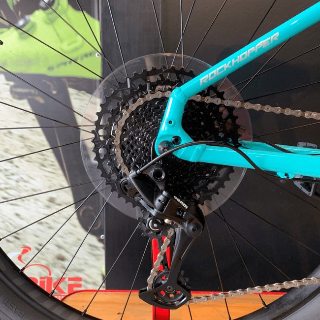 Bicicleta Specialized Rockhopper Expert Aro 29 SX 12v Azul e Prata