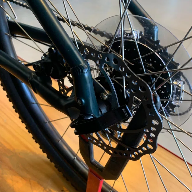 Bicicleta Specialized Rockhopper Sport Aro 29 Altus 18v Verde Escuro e Verde Claro
