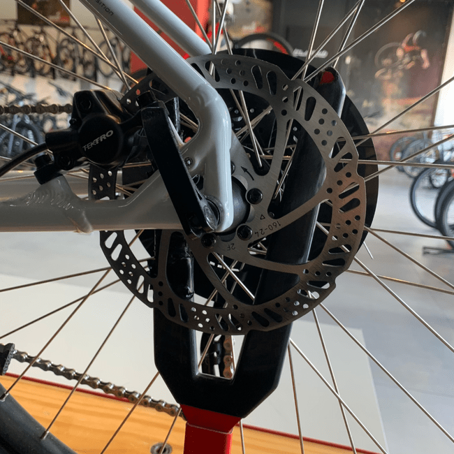 Bicicleta Specialized Roll 3.0 Aro 650B microSHIFT 8v 2023 Cinza e Preto