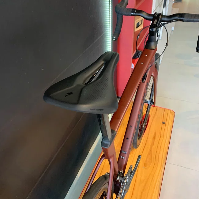 Bicicleta Specialized Roubaix Sl8 Tiagra Aro 700 24v Bordo - Seminova