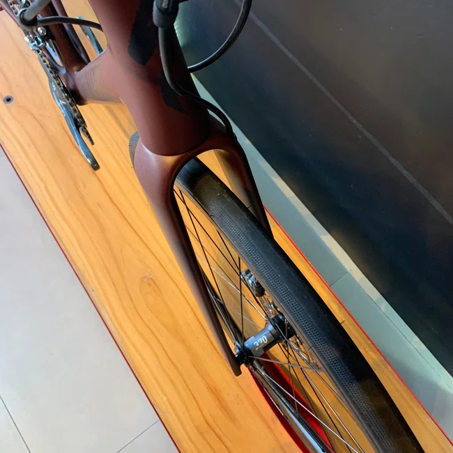Bicicleta Specialized Roubaix Sl8 Tiagra Aro 700 24v Bordo - Seminova