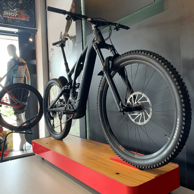 Bicicleta Specialized Turbo Levo Alloy Aro 29 2023 SX 12V Preto