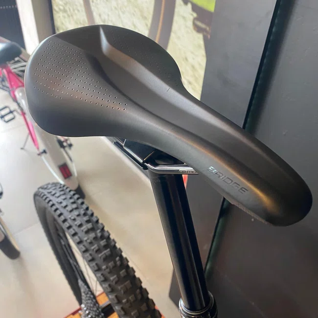 Bicicleta Specialized Turbo Levo Expert Aro 29 Sram XO1 12v Grafite e Laranja - Seminova