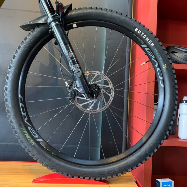 Bicicleta Specialized Turbo Levo Expert Aro 29 XO1 12v Dourado e Preto - Seminova