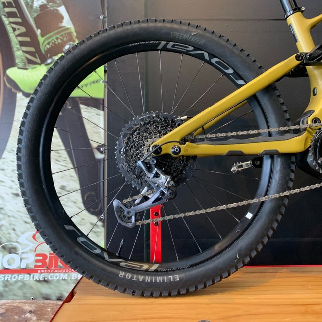 Bicicleta Specialized Turbo Levo Expert Aro 29 XO1 12v Dourado e Preto - Seminova