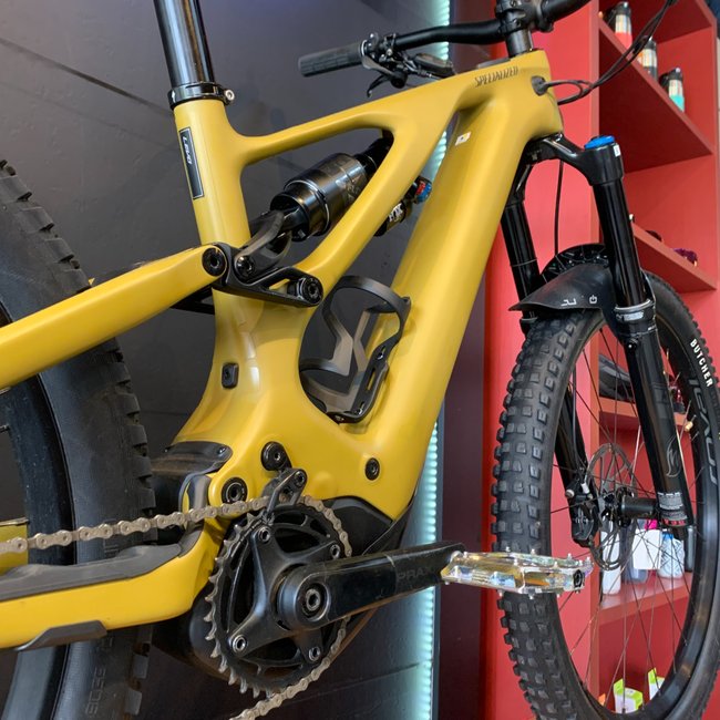 Bicicleta Specialized Turbo Levo Expert Aro 29 XO1 12v Dourado e Preto - Seminova