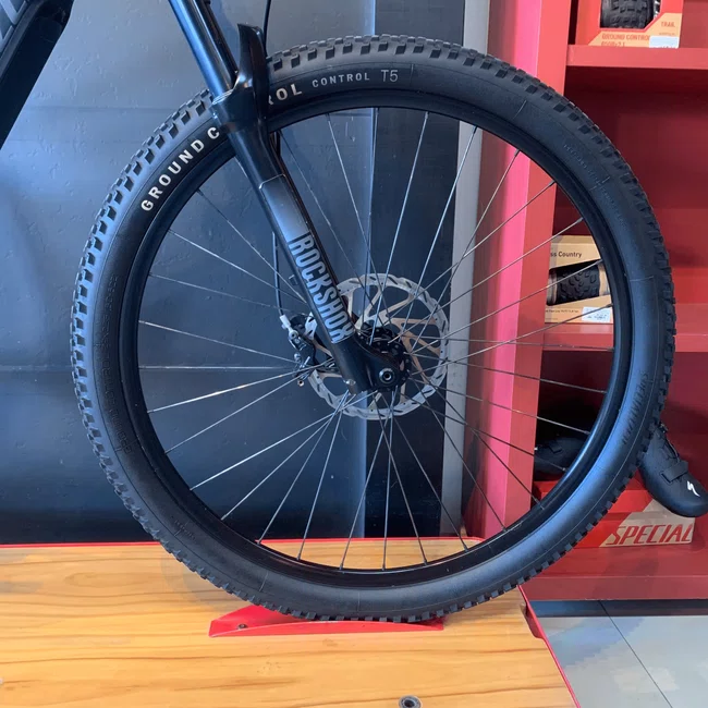 Bicicleta Specialized Turbo Tero 4.0 Aro 29 NX 11v Preto - Seminova