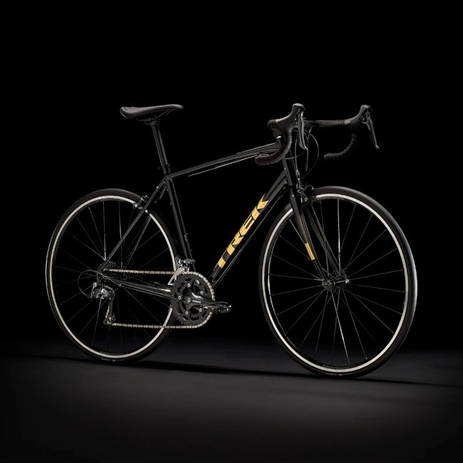 Bicicleta Trek Domane AL2 Aro 700 Claris 16v Preto e Dourado - Seminova