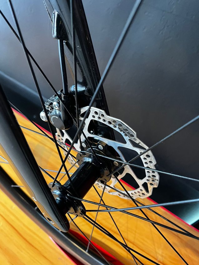 Bicicleta Trek Domane SL5 Aro 700 105 22v Preto - Seminova
