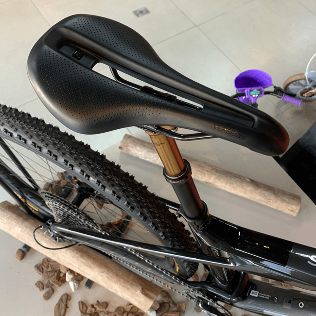 Bicicleta Trek Supercaliber 9.9 Aro 29 XTR 12v Preto e Cinza - Seminova
