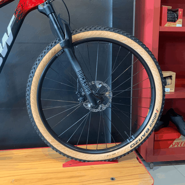 Bicicleta TSW Full Quest Carbon Deore 12v Aro 29 T-17 Preta e Vermelha - Seminova