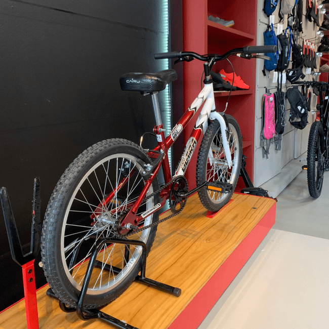 Bicicleta Ultra UM20 Aro 20 Branco e Vermelho