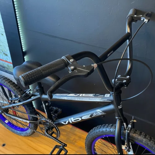 Bicicleta Vibe Aro 20 Cross Preta, Branca e Azul