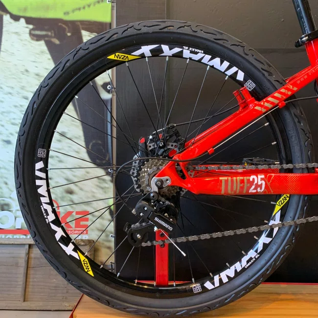 Bicicleta Vikingx Aro 26 Tuff 25 Shimano 21v Vermelho, Branco e Dourado