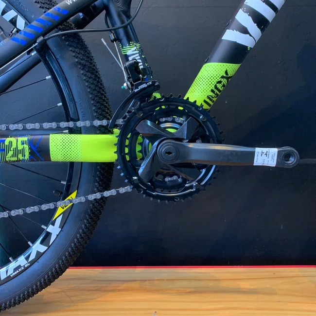 Bicicleta Vikingx Aro 26 Tuff-25 Shimano Preta Azul e Verde